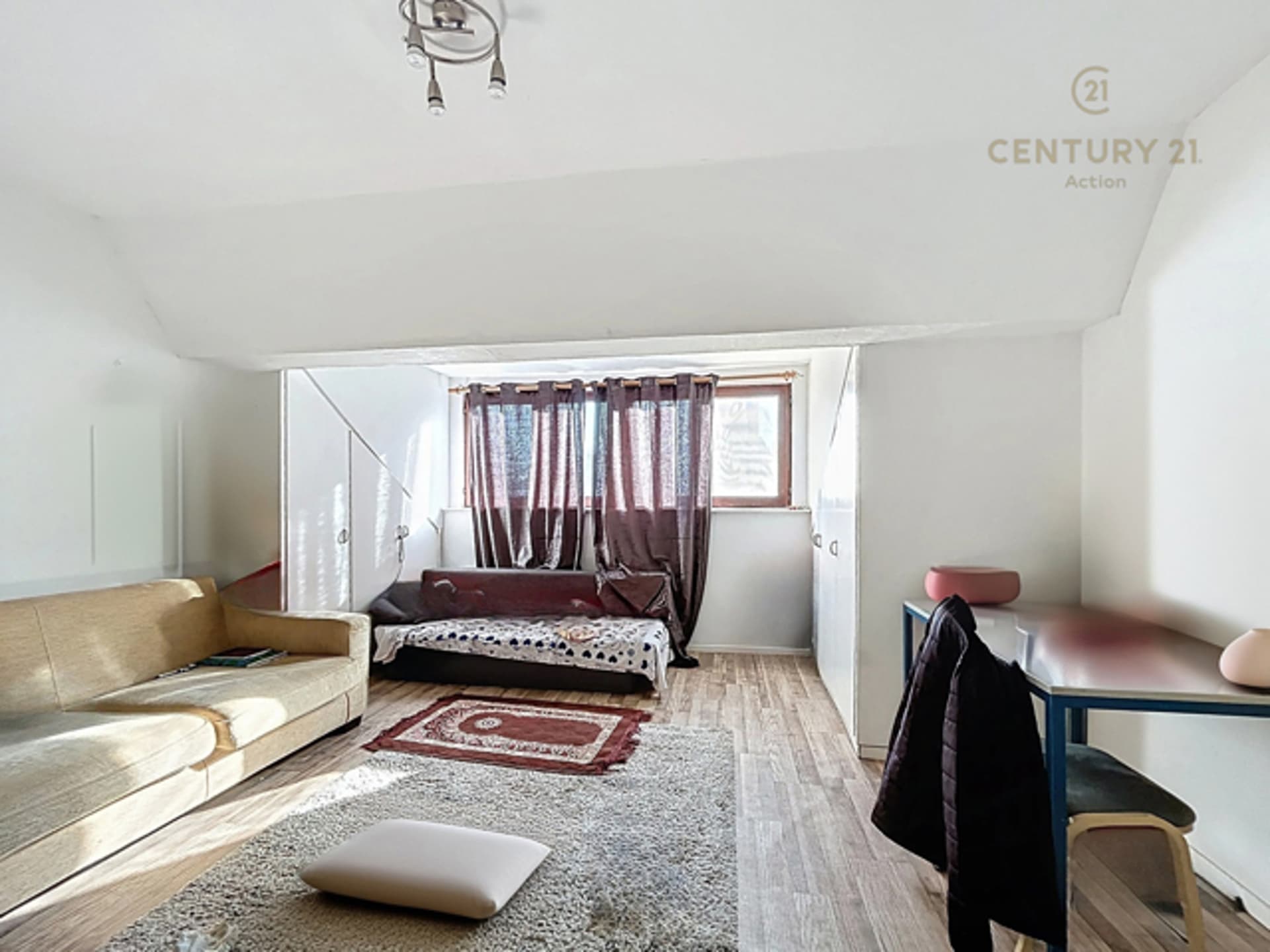 Property picture 1