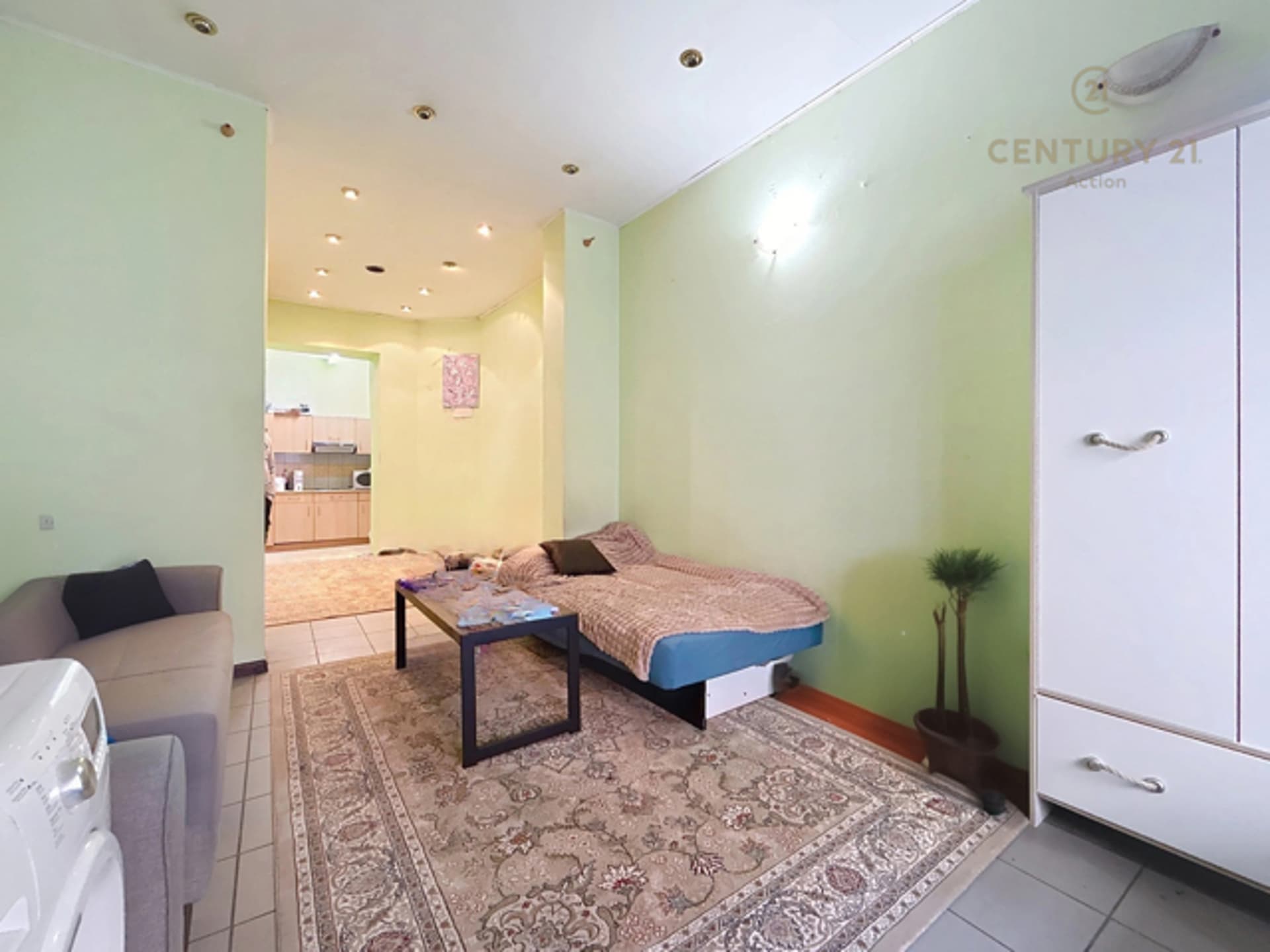 Property picture 4