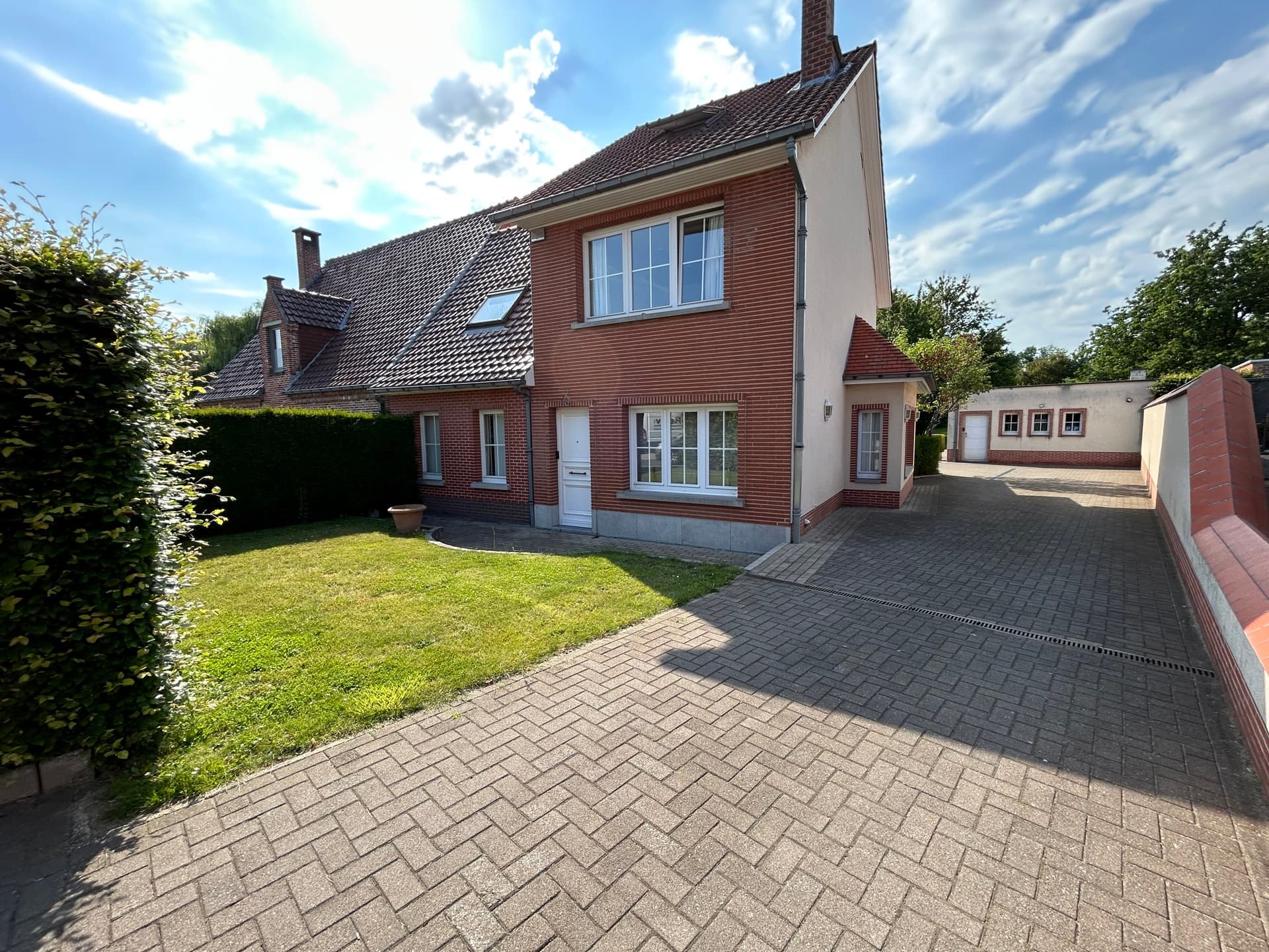 Property picture 1