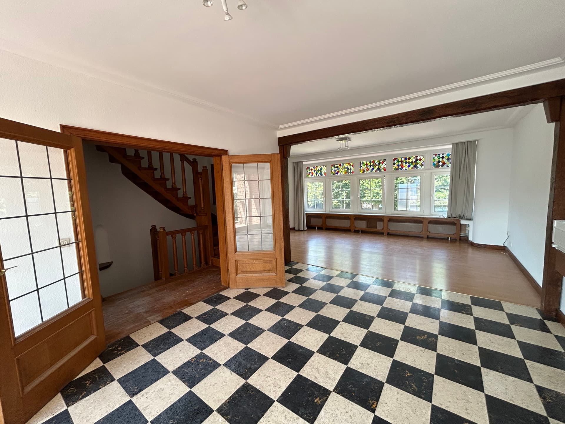 Property picture 4