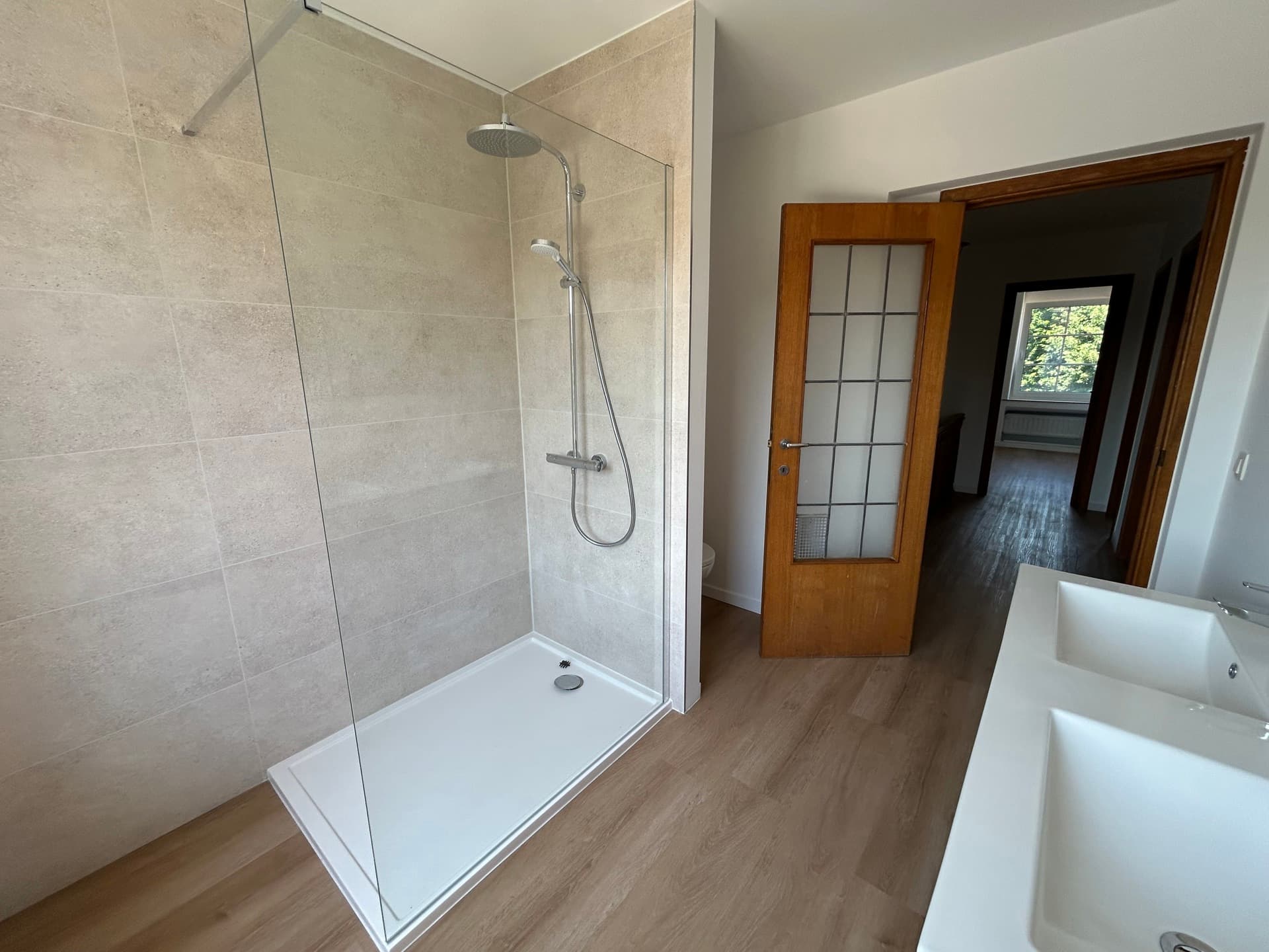 Property picture 10