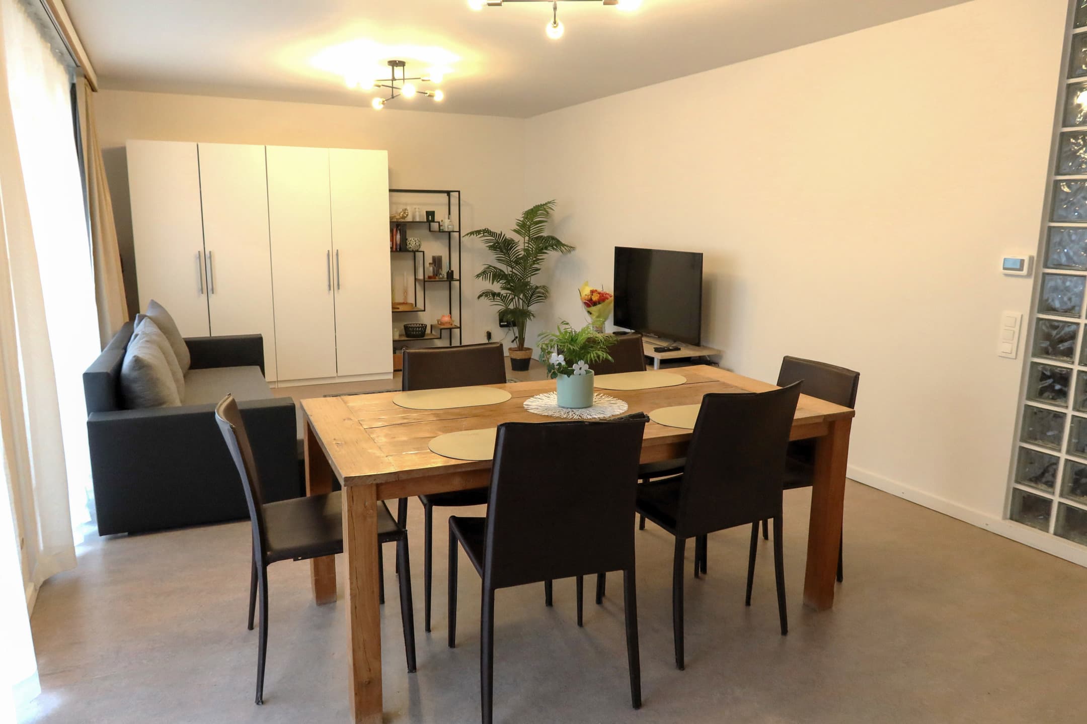 Property picture 3