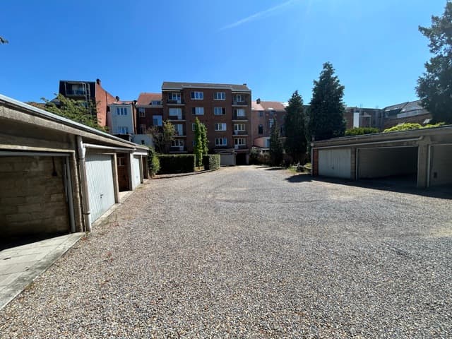 LEUVEN Centrum - Gesloten garagebox TE KOOP