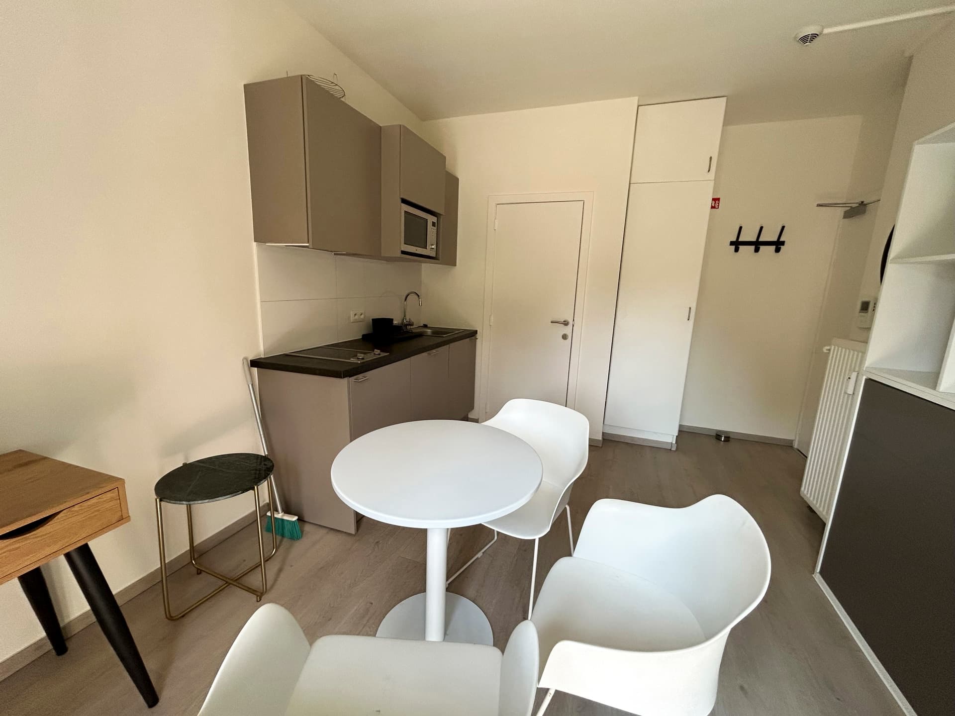 Property picture 4