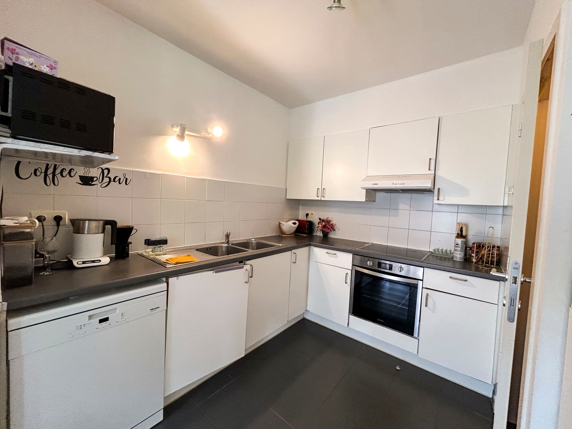 Property picture 4