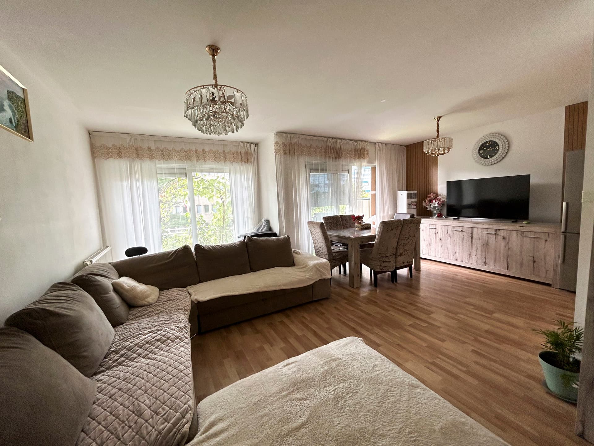 Property picture 3